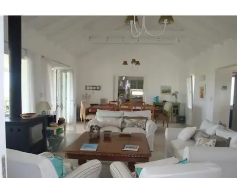 Casa en Alquiler Temporal en Barrio Golf 1, USD 100