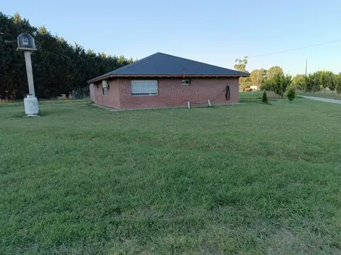 Av Automóvil Club 1400