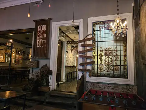 Local en Alquiler 60 años