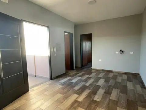 VENTA Departamento Hurlingham Dos Ambientes con patio