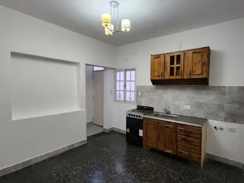ALQUILER DEPARTAMENTO 2 AMBIENTES PH EN EL PALOMAR