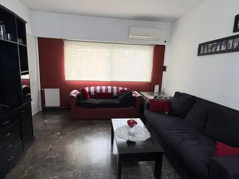 Casa 4 ambientes en venta