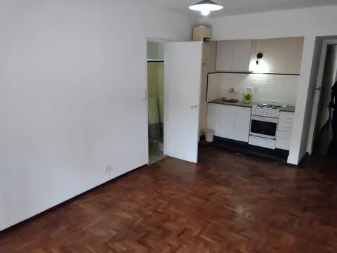 Cosquín 100, Piso 2