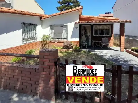 Venta Casa De 3 Ambientes En Calle 66 Entre 3 Y 4 De Mar Del Tuyu Amoblada 