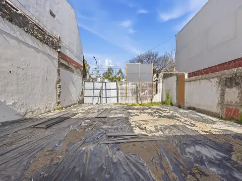 Venta terreno en Paternal
