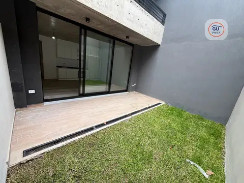 Tronador 4000, Piso PB