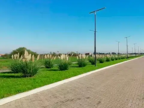 Terreno en Venta en Magallanes - Barrio cerrado, USD 70.000