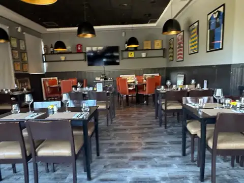 25 de mayo  al 500  a metros de Libertador