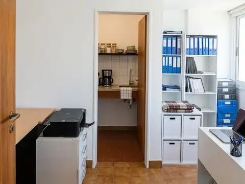 OFICINA EN ALQUILER EN GENERAL ROCA