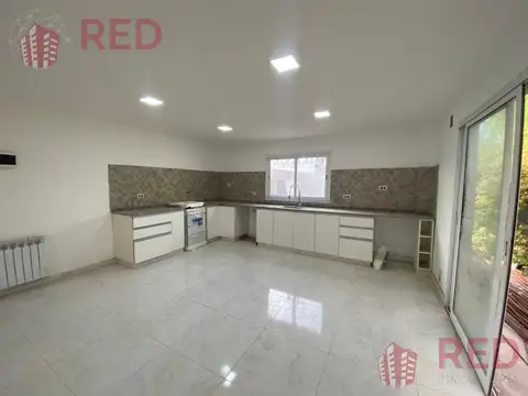 Depto Tipo Casa en Venta en Plottier, USD 134.000