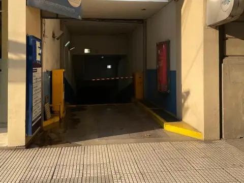 COCHERA EN ALQUILER, RECOLETA