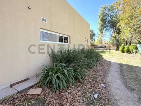 Casa de 3 dormitorios con pileta en Los Robles | Naturaleza y confort