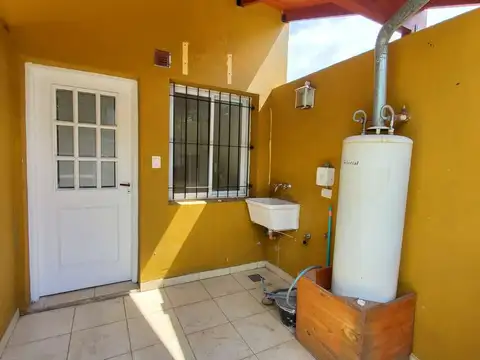 Casa en Alquiler en Benavidez, $ 950.000