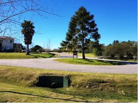 Camino de los Horneros 100