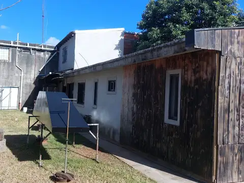 Local en Venta en Maquinista Savio, USD 480.000