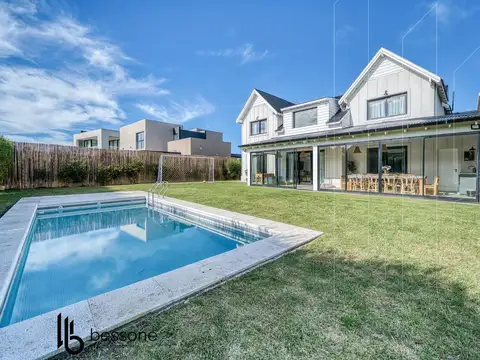 Casa en Venta en Rumenco Joven, USD 490.000