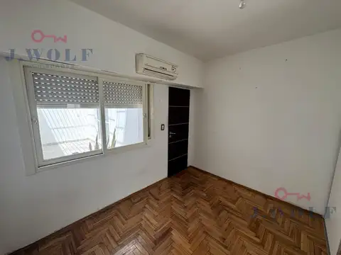 Depto Tipo Casa en Venta 50 años