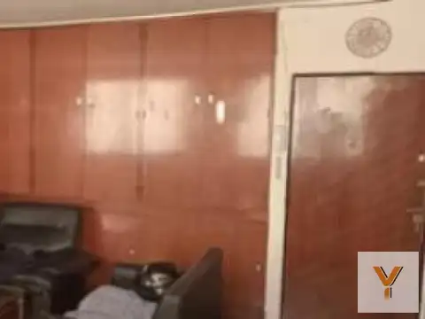 Departamento en venta - 3 Dormitorios 2 Baños - 80Mts2 - Mataderos