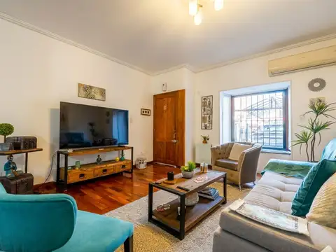 Casa en Venta en Olivos, USD 386.000