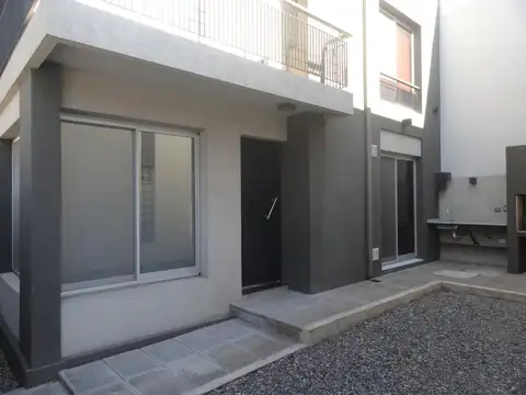Depto Tipo Casa en Venta de 2 dormitorios