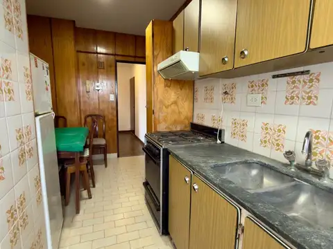 Departamento 4 ambientes con 2 baños