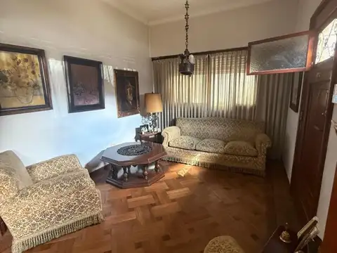 Casa en Venta en Quilmes Oeste, USD 250.000