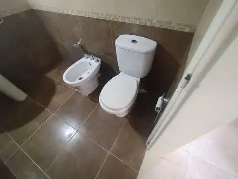 Venta Casa Calle 87 y 32-Gran ubicación-Necochea