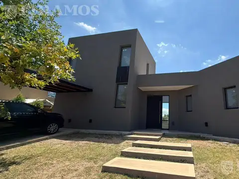 Casa en Venta 3 años