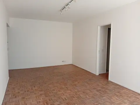 Marcelo Torcuato De Alvear 1600, Piso 6