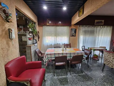 Depto Tipo Casa en Venta de 2 dormitorios