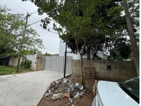 Local en Alquiler en Benavidez, USD 3.100