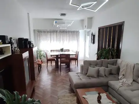 Hipolito Yrigoyen 7452 , Piso 1