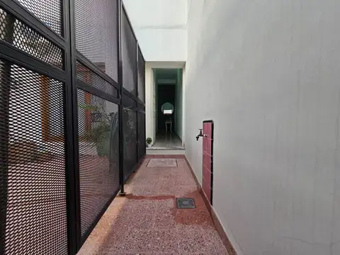 Depto Tipo Casa en Venta en Piñeyro, USD 49.500