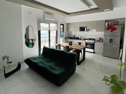 Rawson 1166 , Piso 2