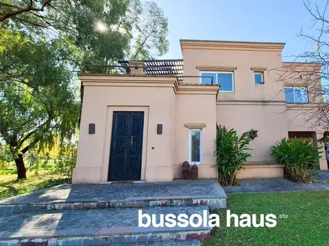 Casa en Alquiler de 5 dormitorios