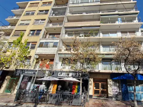 Departamento en  Espejo y 9 de julio