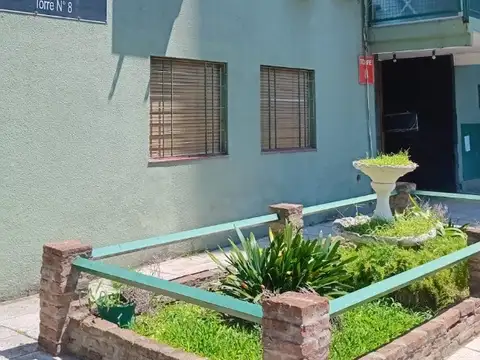 B. Gral Savio III Torre 8 , Piso 5