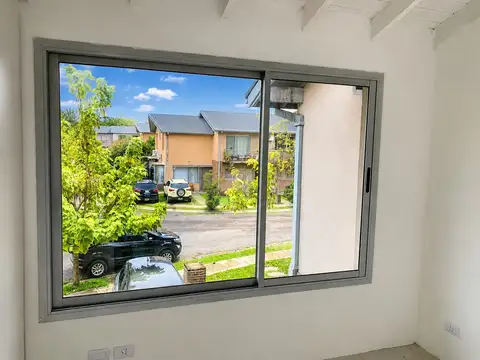 Condominio Dos Cedros 100