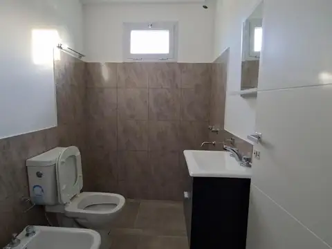 Departamento en Alquiler con 1 cocheras