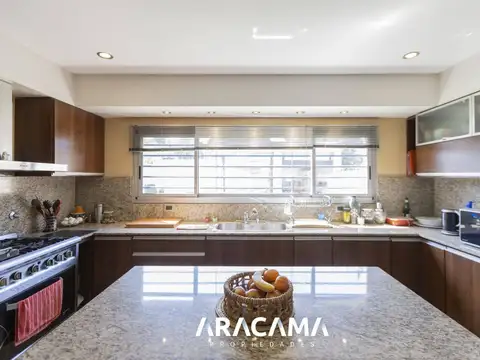 Casa en Venta en Monte Grande, USD 380.000