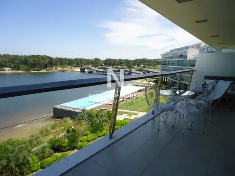 Apartamento en La Barra - Delamar Sobre el Mar de 3 dormitorios