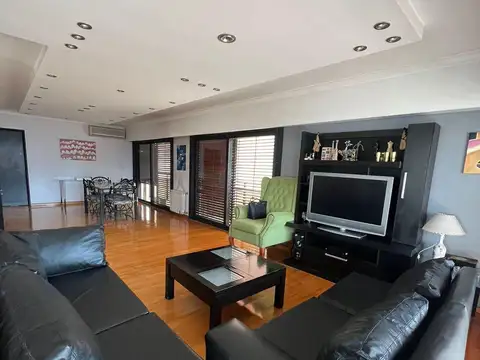 Departamento en Venta en Lomas de Zamora, USD 690.000