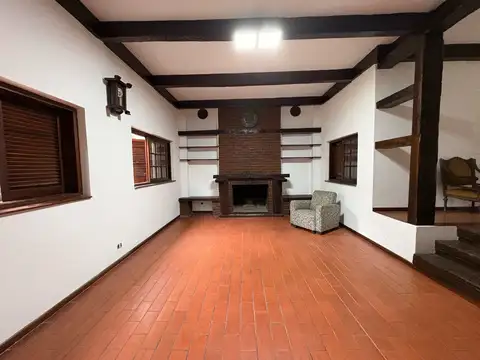 Casa en Alquiler en Bella Vista, USD 2.000