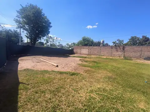 Terreno en Venta en Gobernador Benegas, USD 89.000