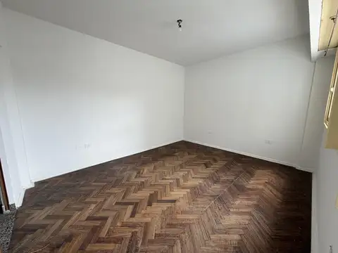 Lascano 2700