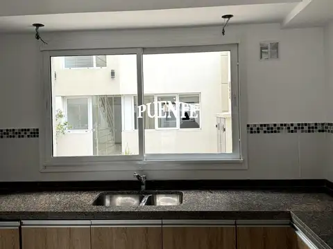 Departamento 4 ambientes con 2 baños