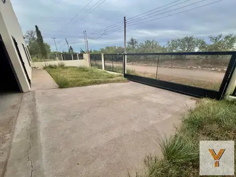 Mariano Reynal e/ Olivero Girondo y Domingo Pronsato