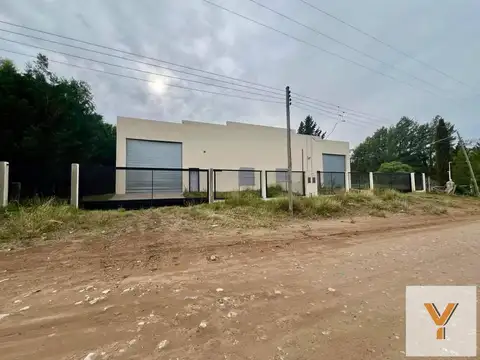 Depósito en venta - 1 Ambiente - 2 Toilettes - Bahía Blanca