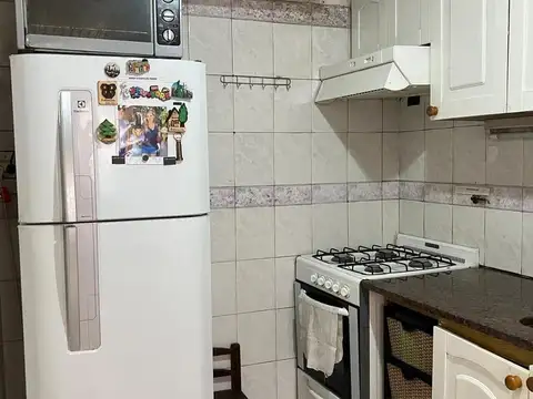 Departamento en  Venta  4 ambientes en Caseros