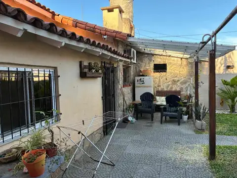VENTA CASA 4 AMB APTO CREDITO LOTE PROPIO MUNRO